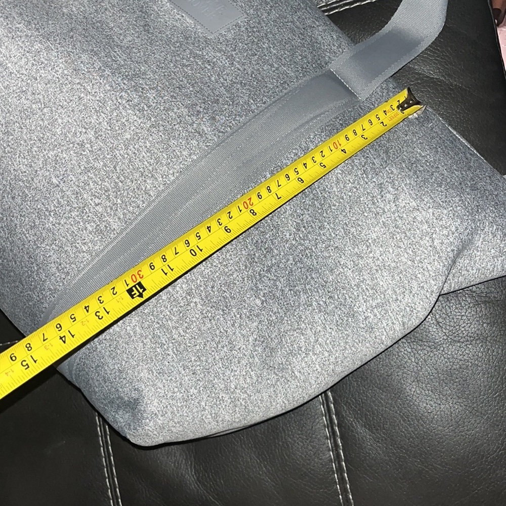 Dagne Dover X First Class Vibes - image 4